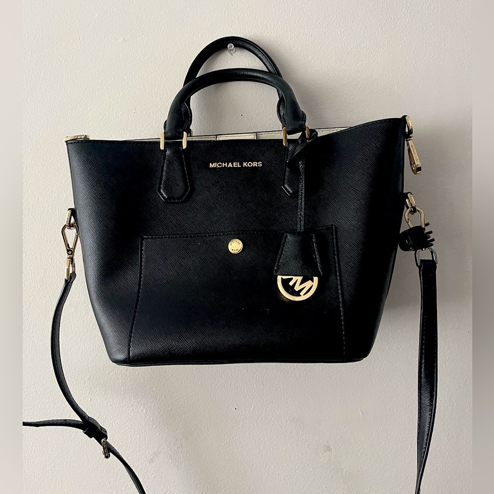 MICHAEL KORS GREENWICH BAG